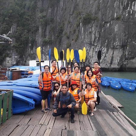 Halong Lavender Cruises Hotel Ha Long Bagian luar foto