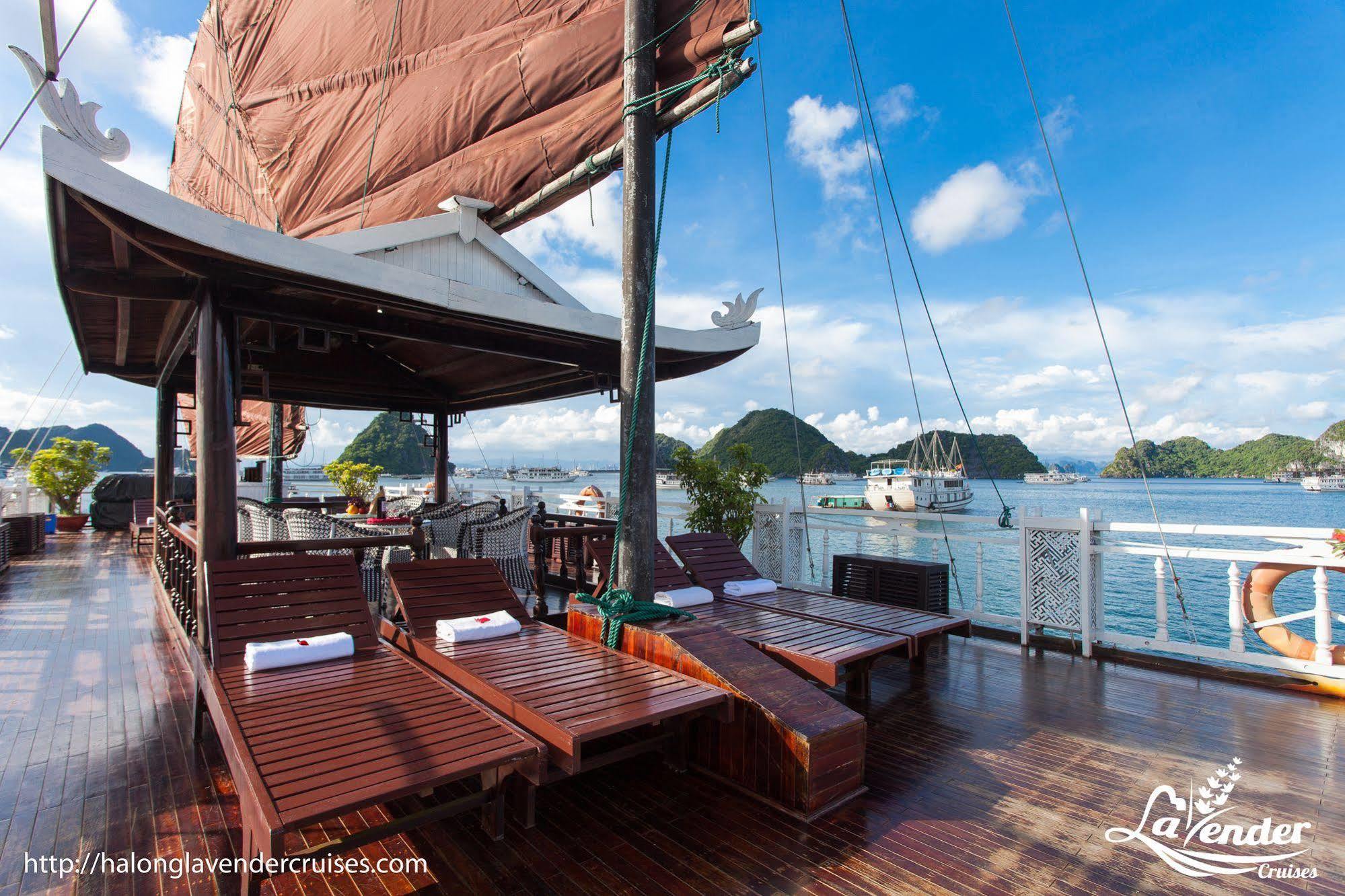 Halong Lavender Cruises Hotel Ha Long Bagian luar foto