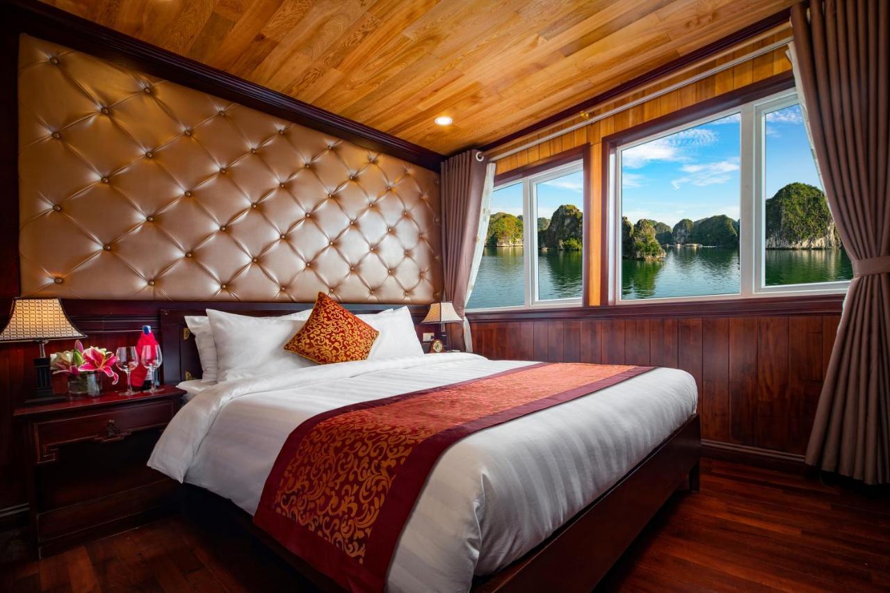 Halong Lavender Cruises Hotel Ha Long Bagian luar foto