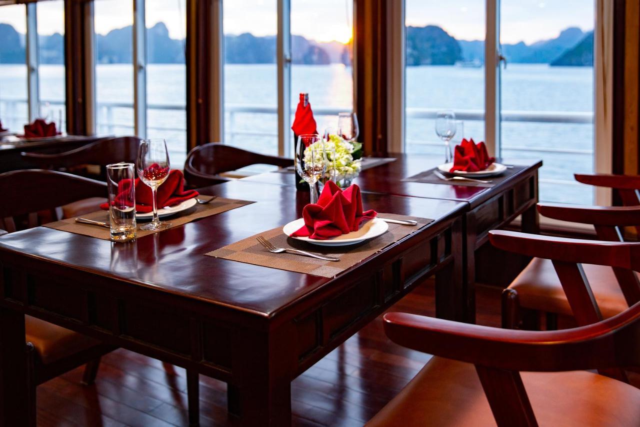 Halong Lavender Cruises Hotel Ha Long Bagian luar foto